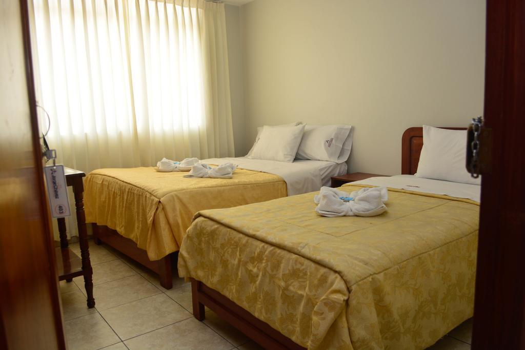 Hotel Jorge Chavez Trujillo Exterior photo